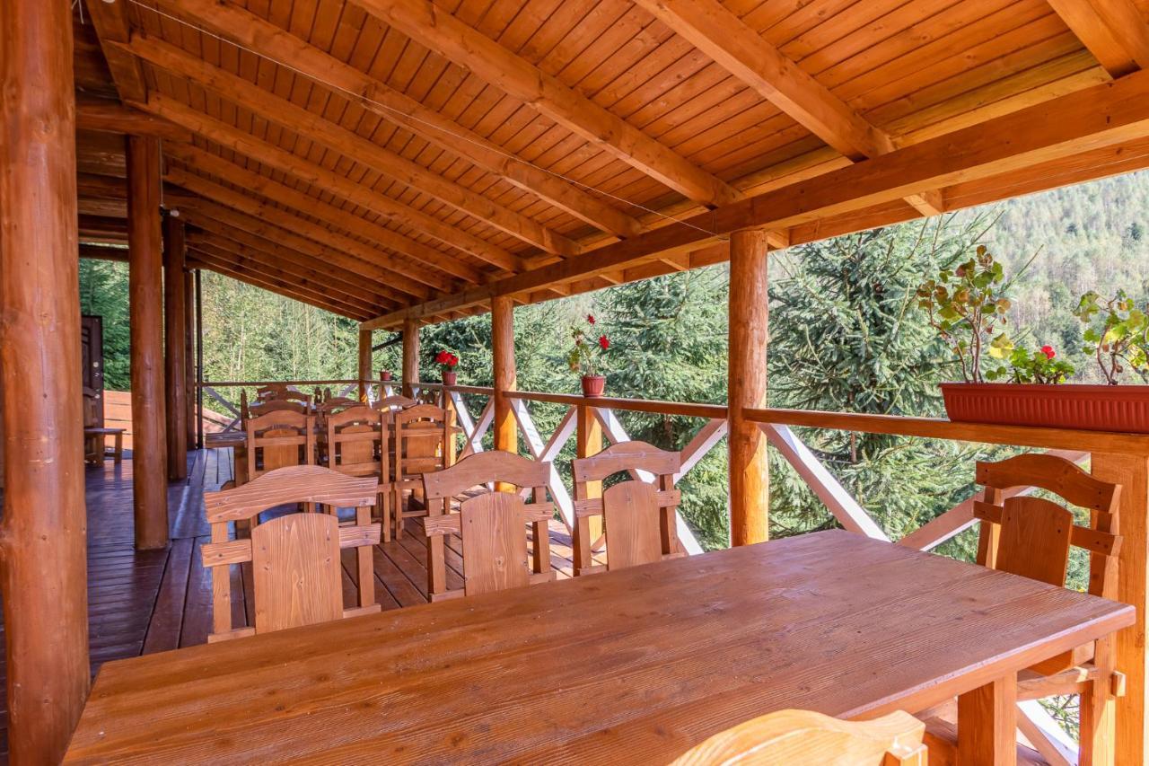 בוקובל Konopka Guest House מראה חיצוני תמונה