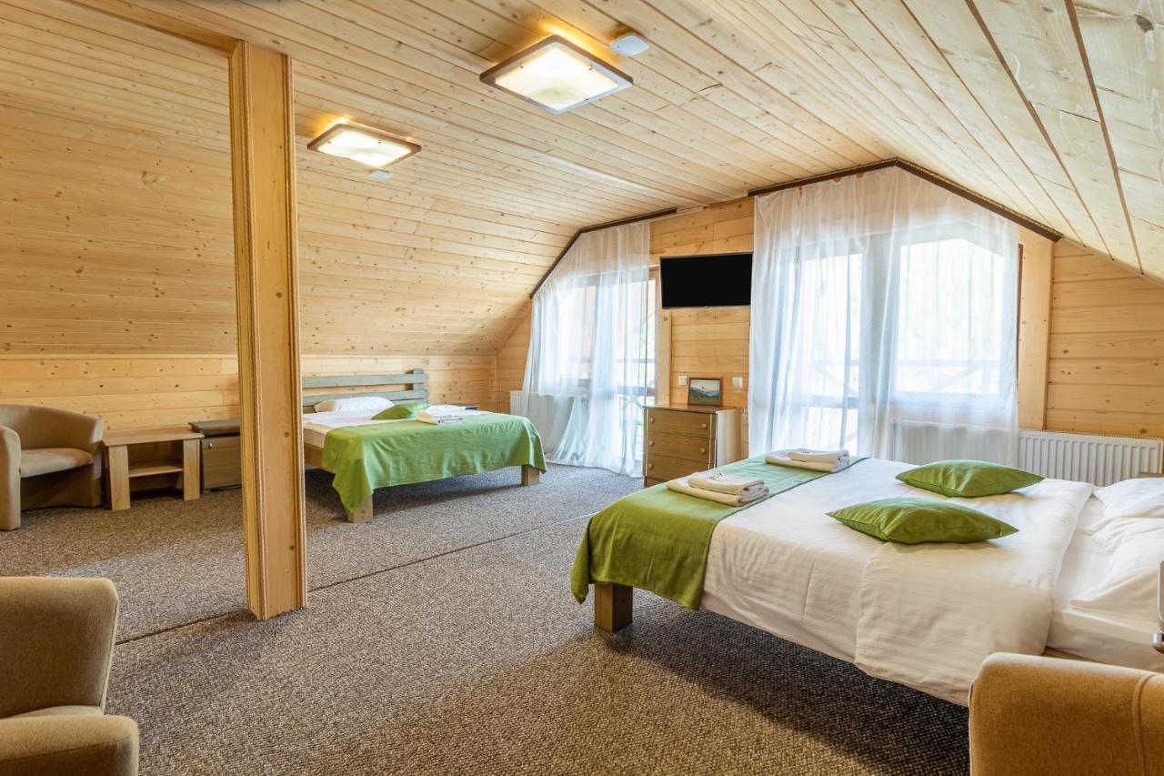 בוקובל Konopka Guest House מראה חיצוני תמונה