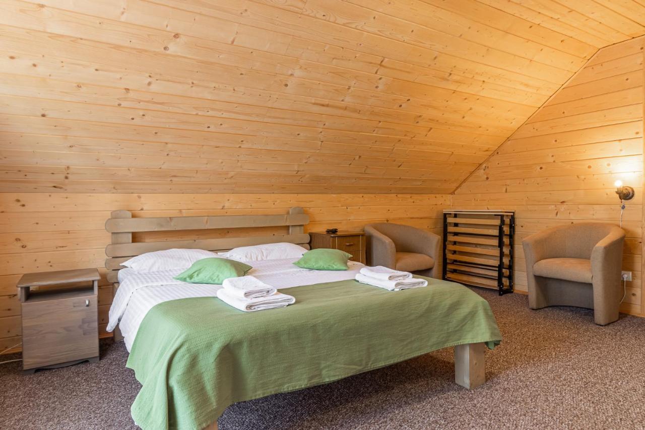 בוקובל Konopka Guest House מראה חיצוני תמונה